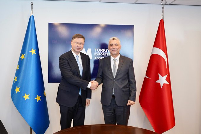 Türkiye Cumhuriyeti Ticaret Bakanı, AB ile Ticari İlişkilerin Güçlendirilmesi İçin Toplantı Gerçekleştirdi