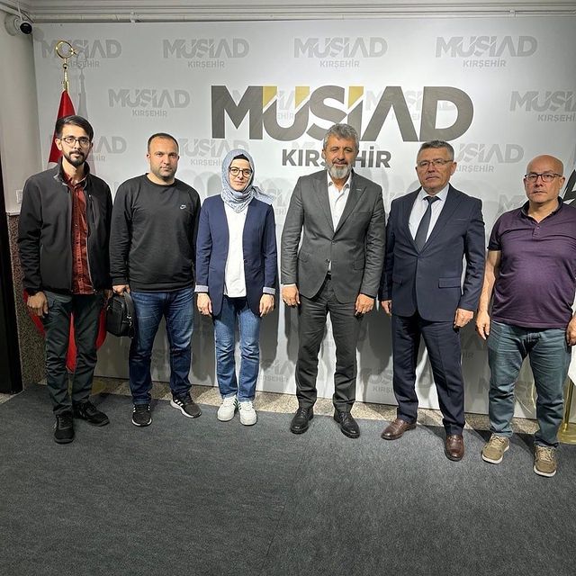 Kırşehir Sivil Toplum İlişkiler Müdürü ve İHH Kırşehir Şubesi Yöneticileri MÜSİAD Kırşehir Şubesini Ziyaret Etti