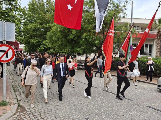 Türk Milleti 19 Mayıs'ı Coşkuyla Kutladı