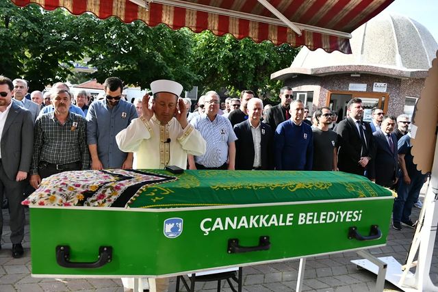 Çanakkale'de Gerçekleşen Cenaze Törenine Belediye Başkan Vekili Katıldı