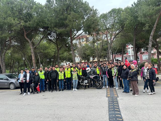 Gelibolu Belediyesi Başkan Yardımcıları, 19 Mayıs Etkinliğinde Motosiklet Turuna Katıldı
