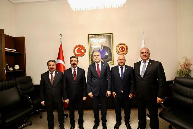 AK Parti Adıyaman Milletvekili Mustafa Alkayış, Çalışma Hayatıyla İlgili Önemli Toplantı Gerçekleştirdi