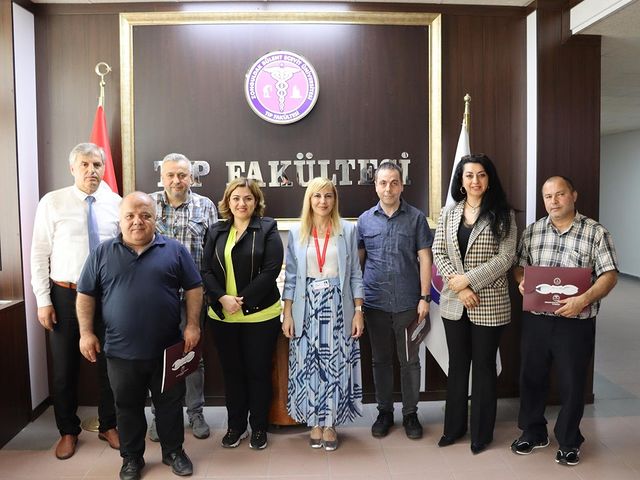 Zonguldak Bülent Ecevit Üniversitesi Tıp Fakültesi'nde İdari Personel Toplantısı Düzenlendi