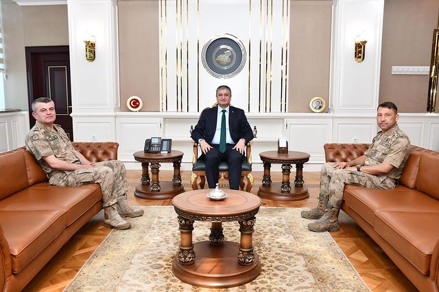 Karabük Valisi Mustafa Yavuz, Bilecik Jandarma Eğitim Komutanı Tuğgeneral Uğur Ertekin'i Kabul Etti