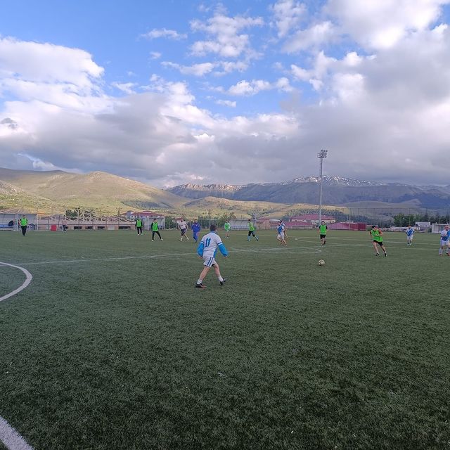 Ekinözü'nde 19 Mayıs Kutlamaları Kapsamında Futbol Turnuvası Düzenlendi