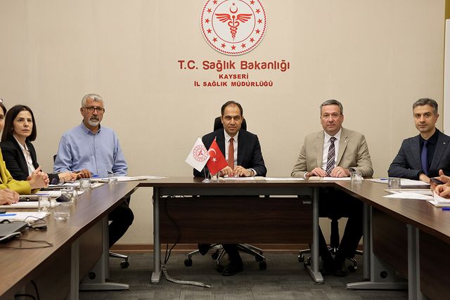 Kayseri İl Sağlık Müdürlüğü Mayıs Ayı İl Sevk Değerlendirme Toplantısı Gerçekleştirildi
