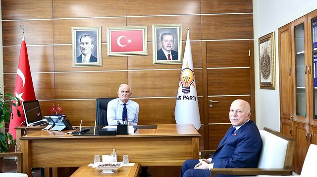 AK Parti Samsun Milletvekili Yusuf Ziya Yılmaz, Mehmet Sekmen ile Görüştü