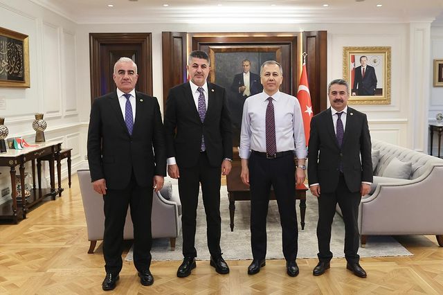 AK Parti Adıyaman Milletvekili Hüseyin Özhan İçişleri Bakanı Ali Yerlikaya'yı Ziyaret Etti