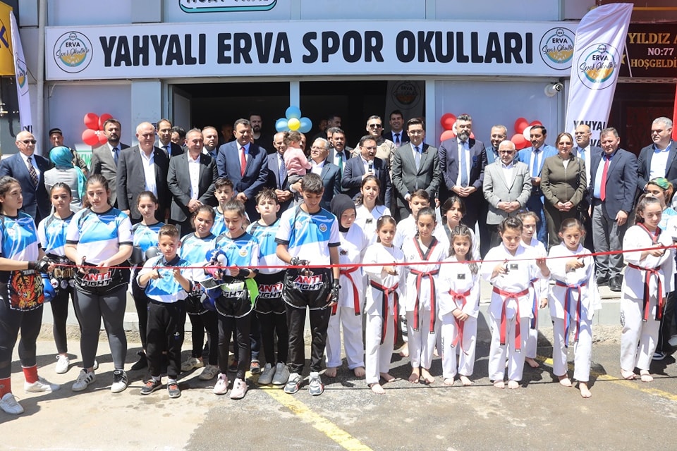 Yahyalı İlçesinde Erva Spor Okulları Açıldı