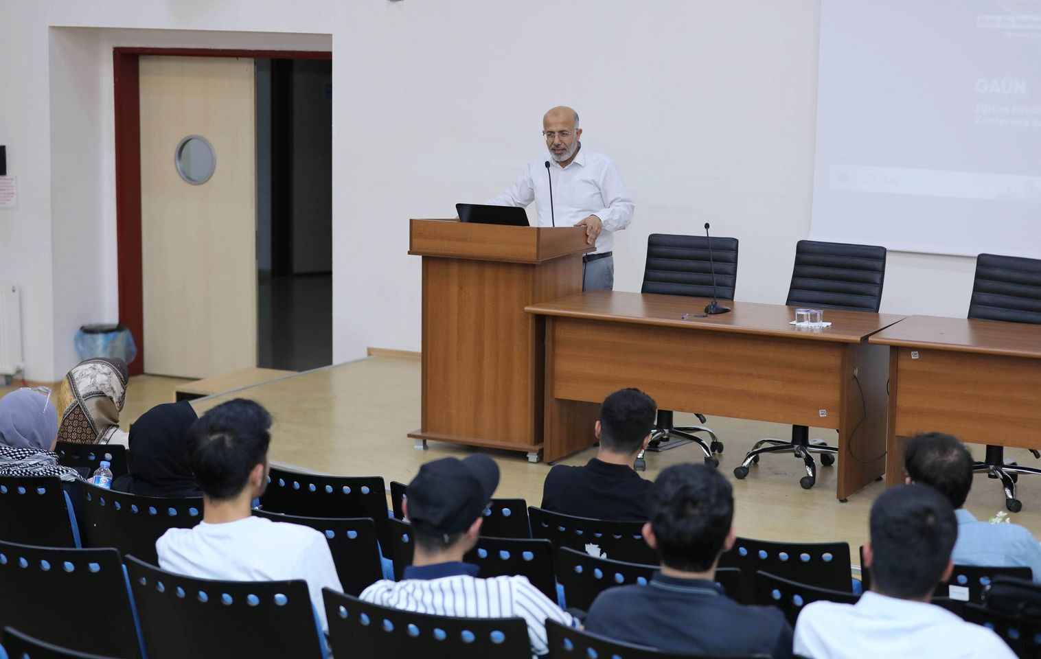 Gaziantep Üniversitesi'nde Gazze Direnişi Konferansı
