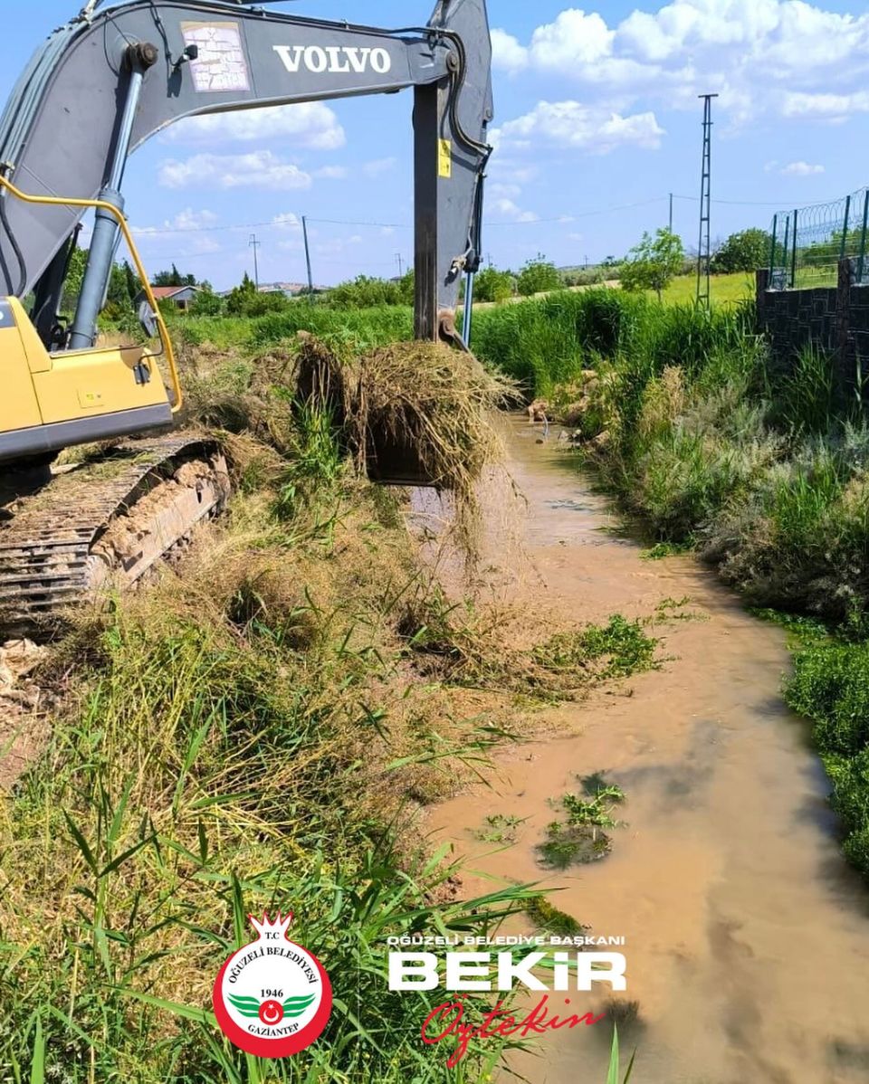 Oğuzeli Belediyesi Ekipleri Kırkgöz Pınarı'nda Temizlik Çalışması Yaptı
