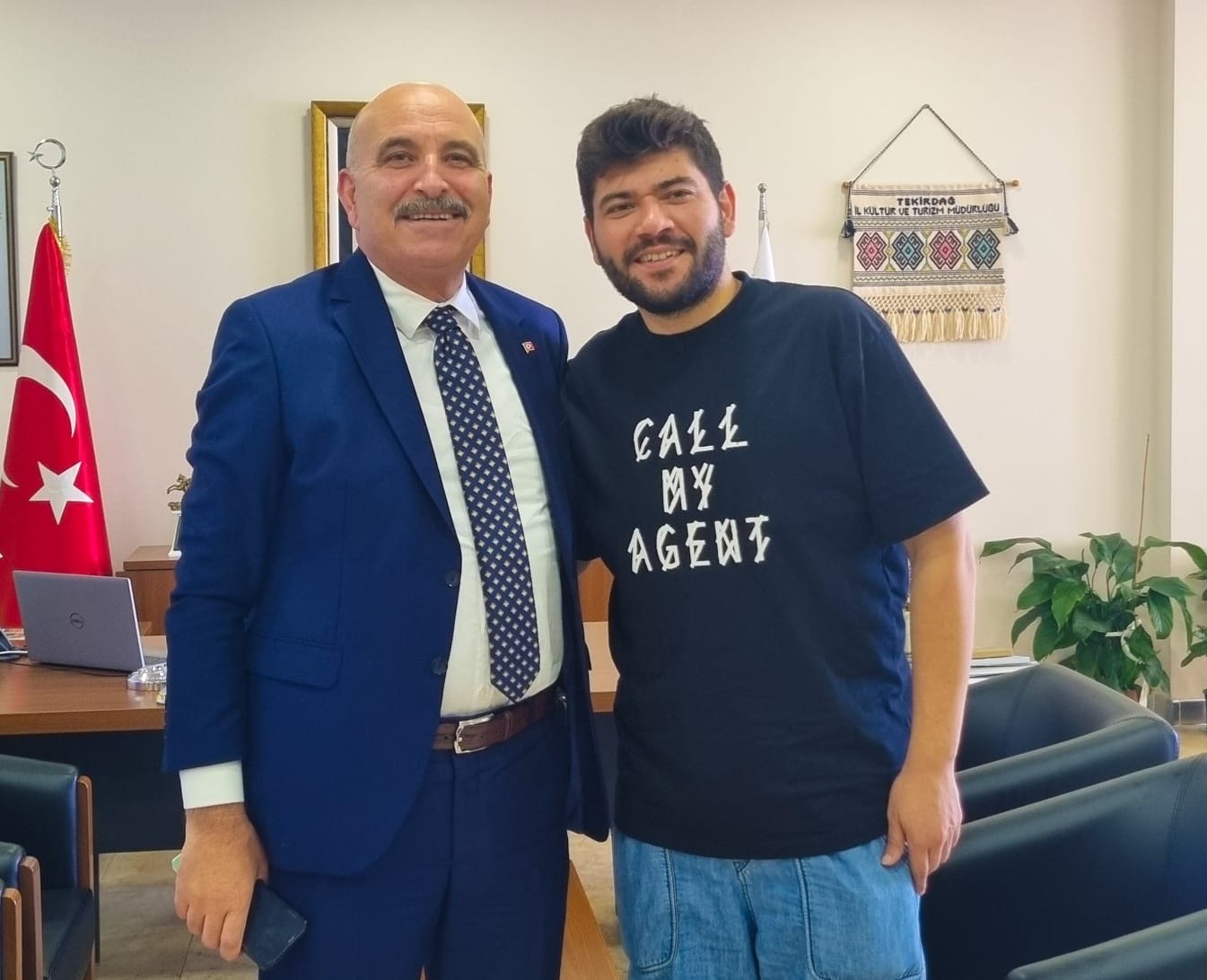 Ünlü şef Sergen Özen, yerel kültür ve turizm müdürlüğünü ziyaret etti