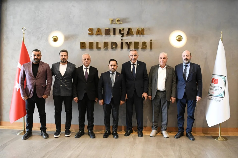 Adana Ticaret Odası Yöneticileri, Sarıçam Belediye Başkanı Bilal Uludağ'ı Ziyaret Etti