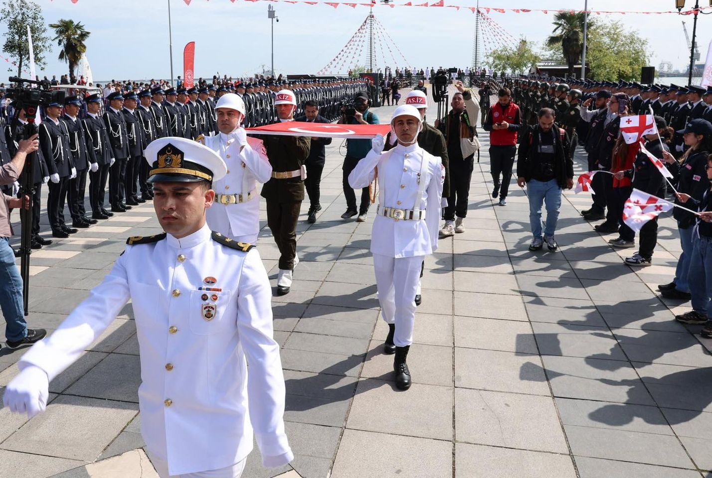 Samsun'da Bayrak Devir Teslim Töreni Düzenlendi