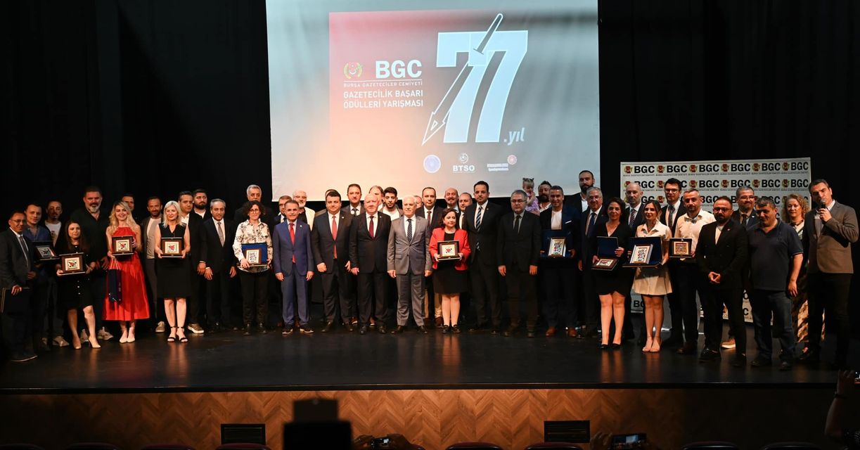 Bursa Gazeteciler Cemiyeti'nin 77. Yıl Ödül Töreni Gerçekleşti