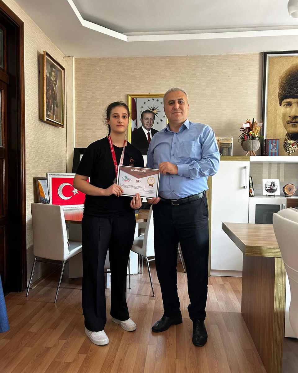 Aslınur Donuk, Muay Thai Genç Kızlar B Kategorisinde Türkiye İkincisi Oldu
