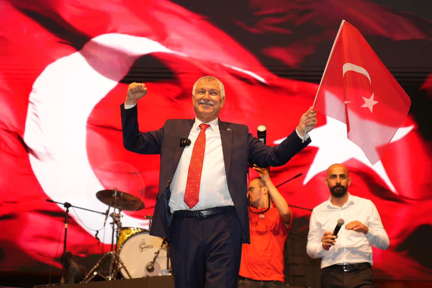 Adana Büyükşehir Belediyesi 19 Mayıs'ı Coşkuyla Kutladı
