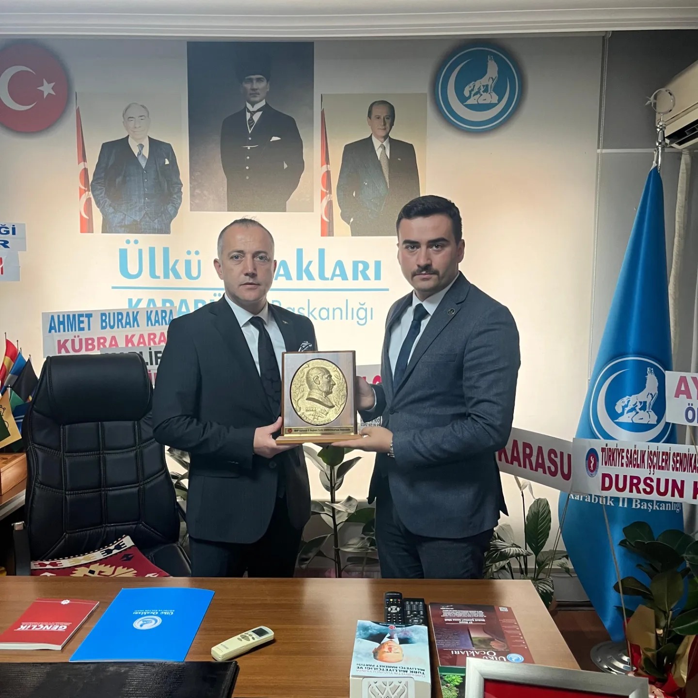 MHP Karabük İl Başkanı Gedikoğlu, Ülkü Ocakları İl Başkanı Kasapoğlu'nu ziyaret etti