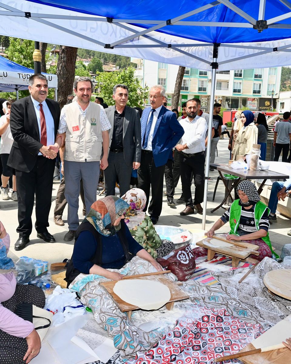 Türkoğlu Belediyesi, Filistin’e Destek Kermesi Düzenledi