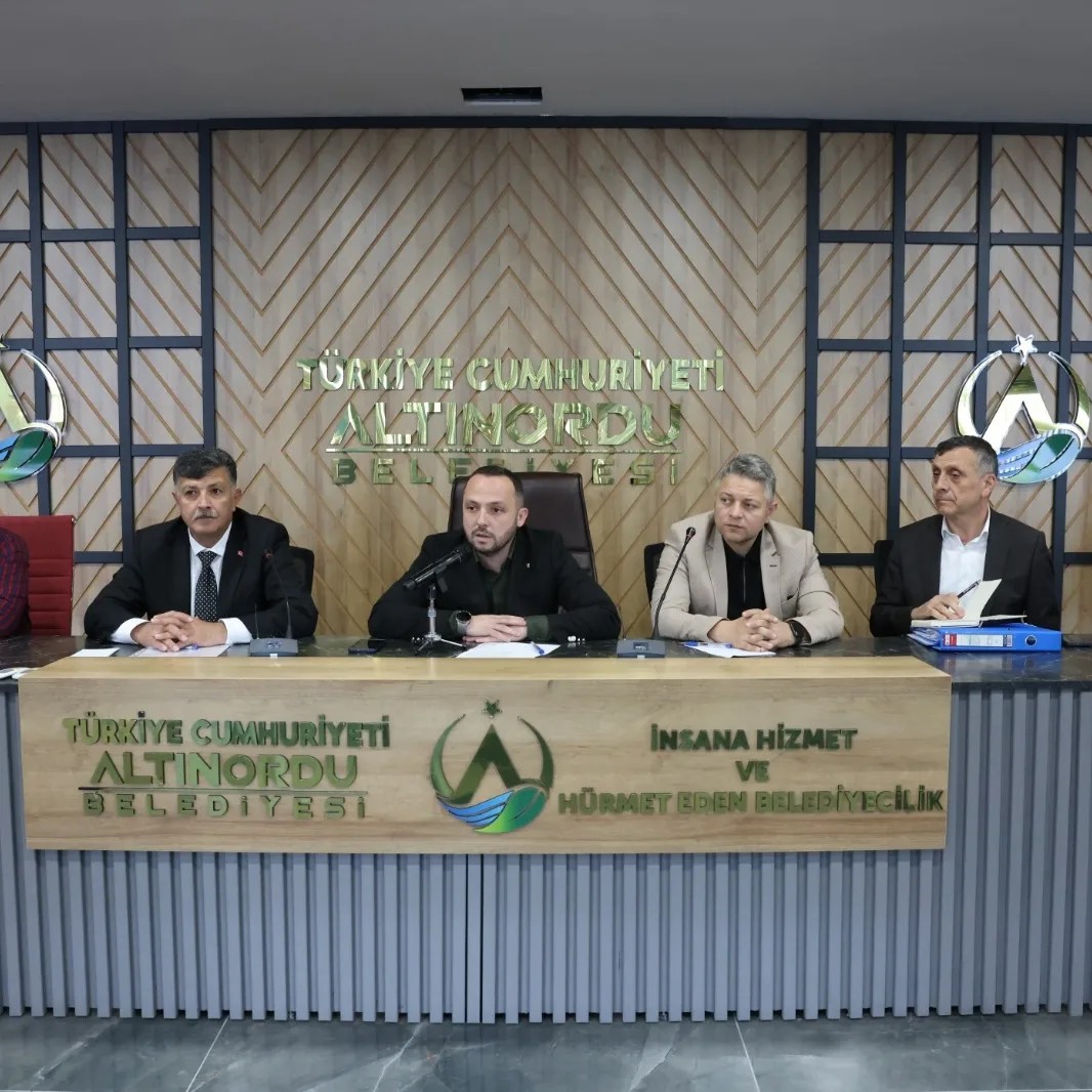 Altınordu Belediyesi, Kırsal Mahalle Muhtarlarıyla Verimli Bir Toplantı Gerçekleştirdi