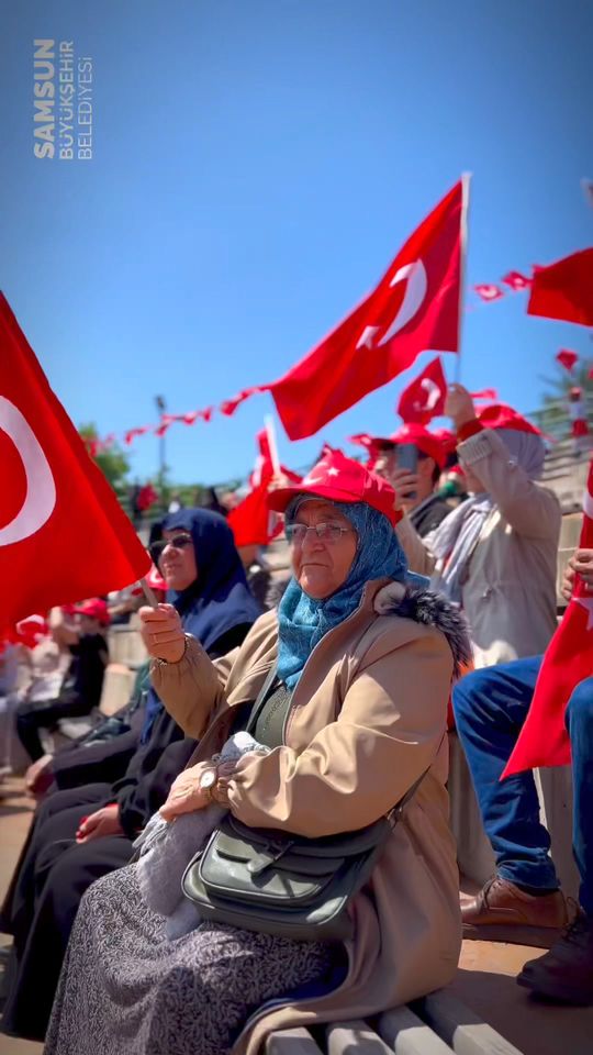 Samsun'da 19 Mayıs Coşkusu: Zeynep Bastık ile Unutulmaz Gece