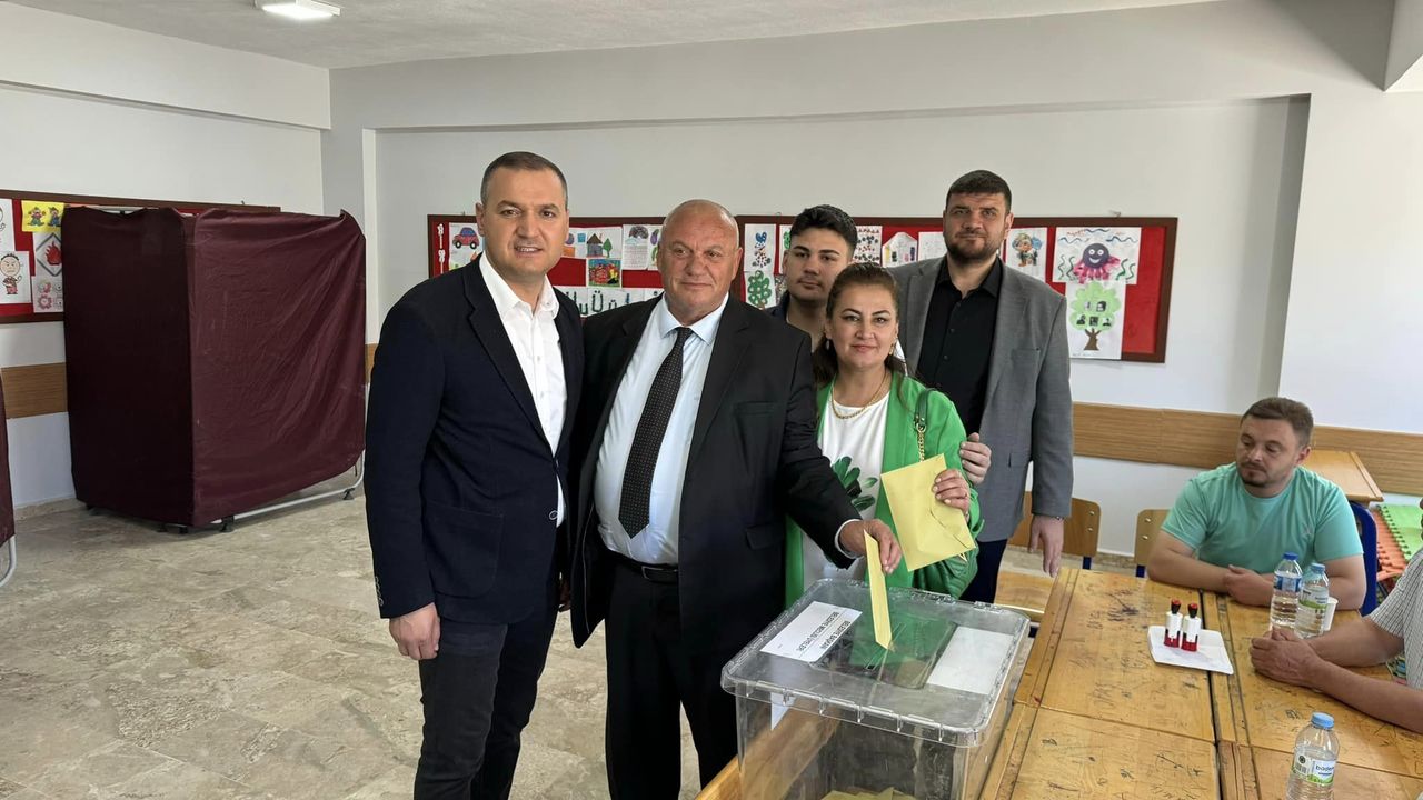 Güzelyurt'ta İYİ Parti'nin Belediye Başkan Adayı Turan'ın Yeniden Seçilmesi İçin Çalışmalar Sürüyor